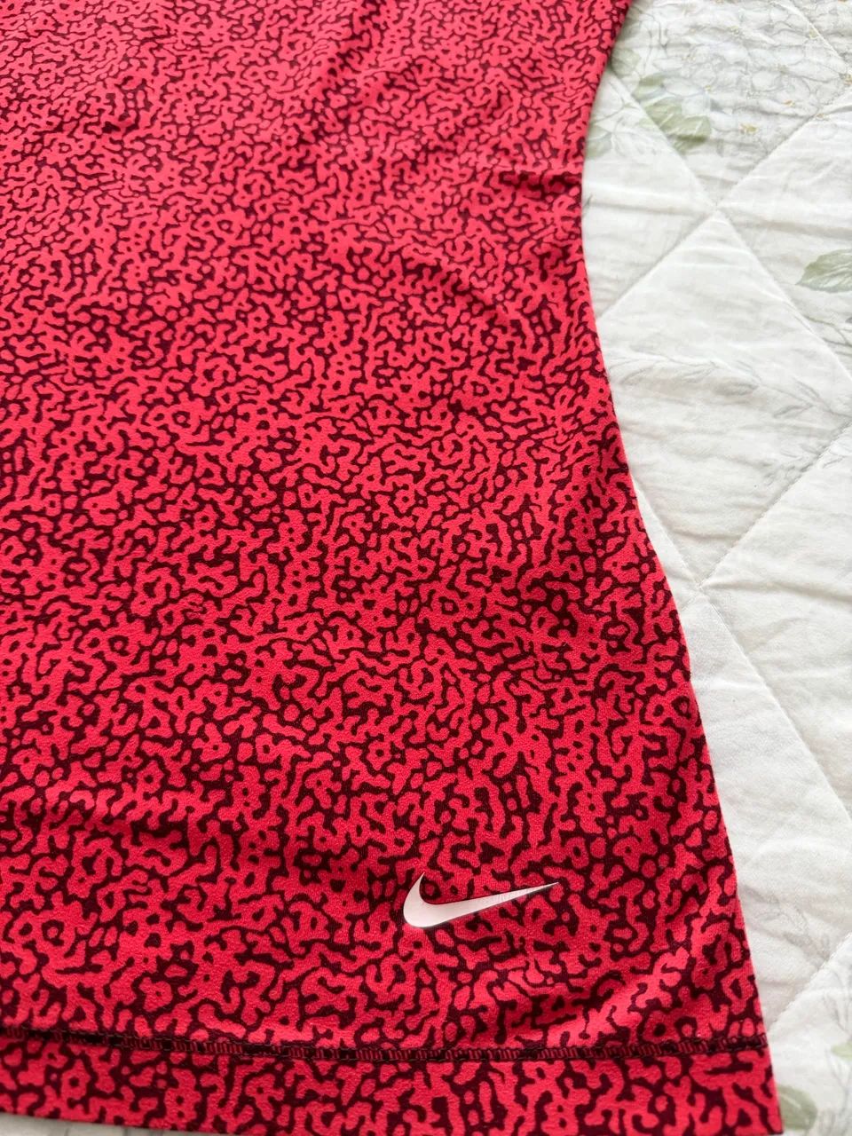 Camiseta feminina Nike Dri-Fit - Foto 2