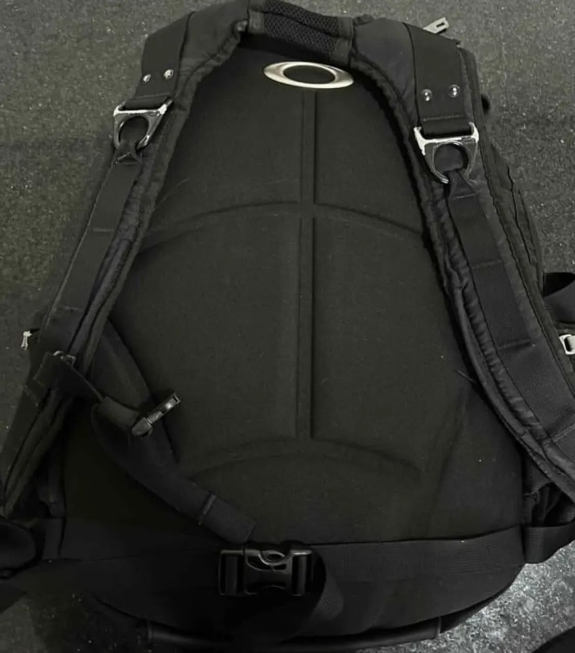 Mochila Oakley Icon RC Backpack 32L WT25 Blackout - Foto 3