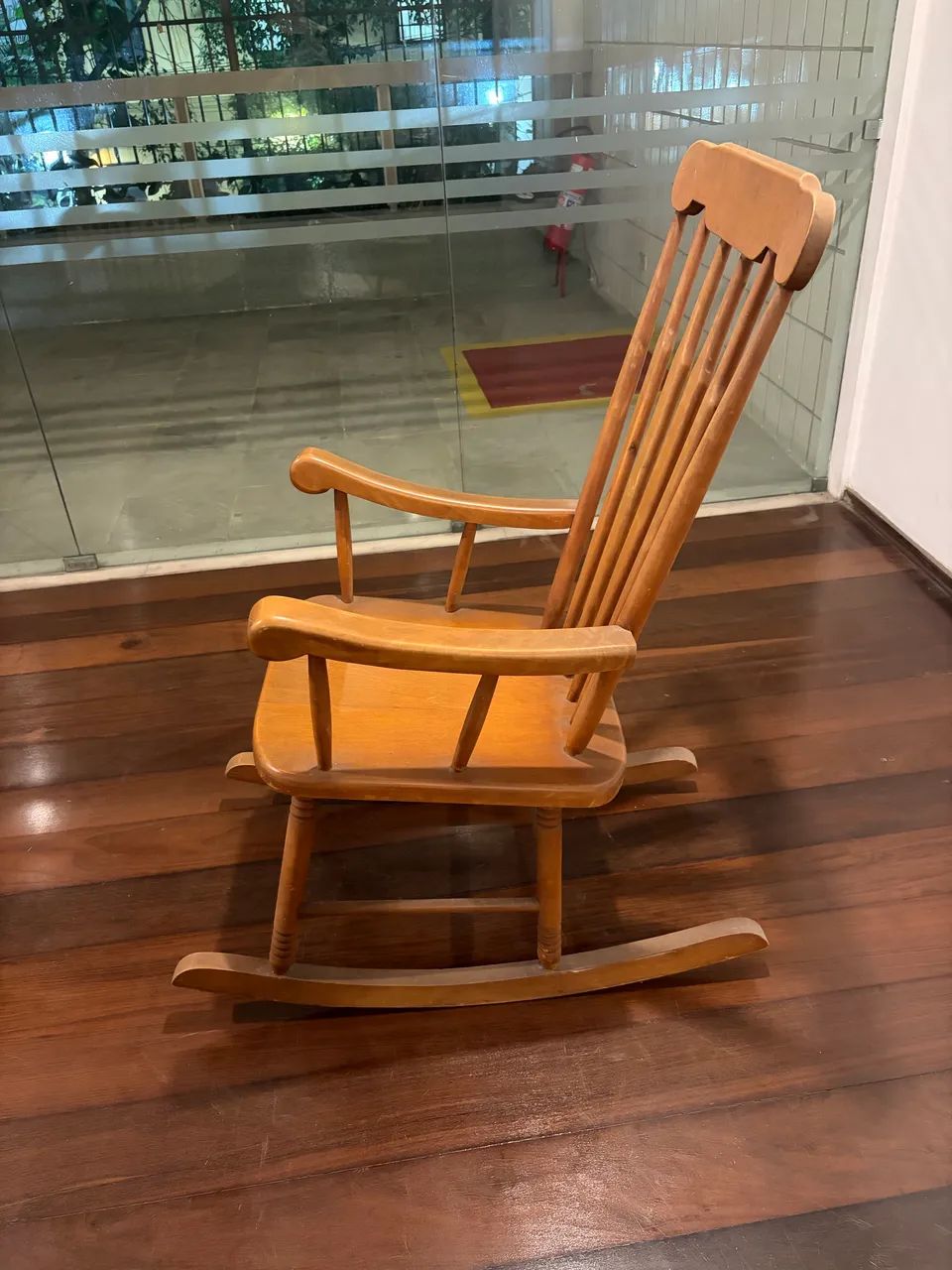 Cadeira de balanço madeira maciça 453011507974000641