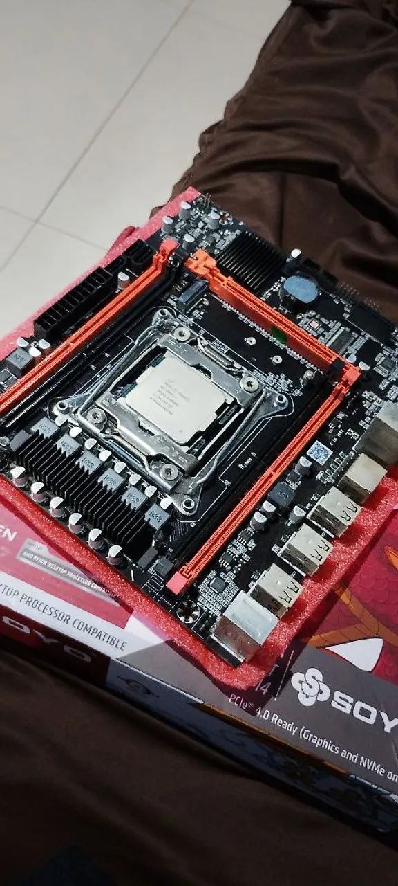 Placa mãe x99 processador E5 2680v4 - Foto 2