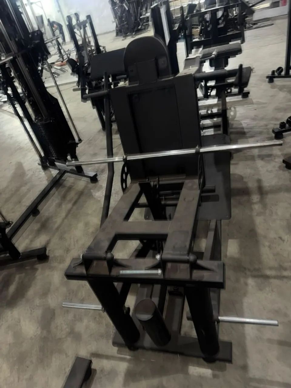 Hack Squat Megatron - Foto 2