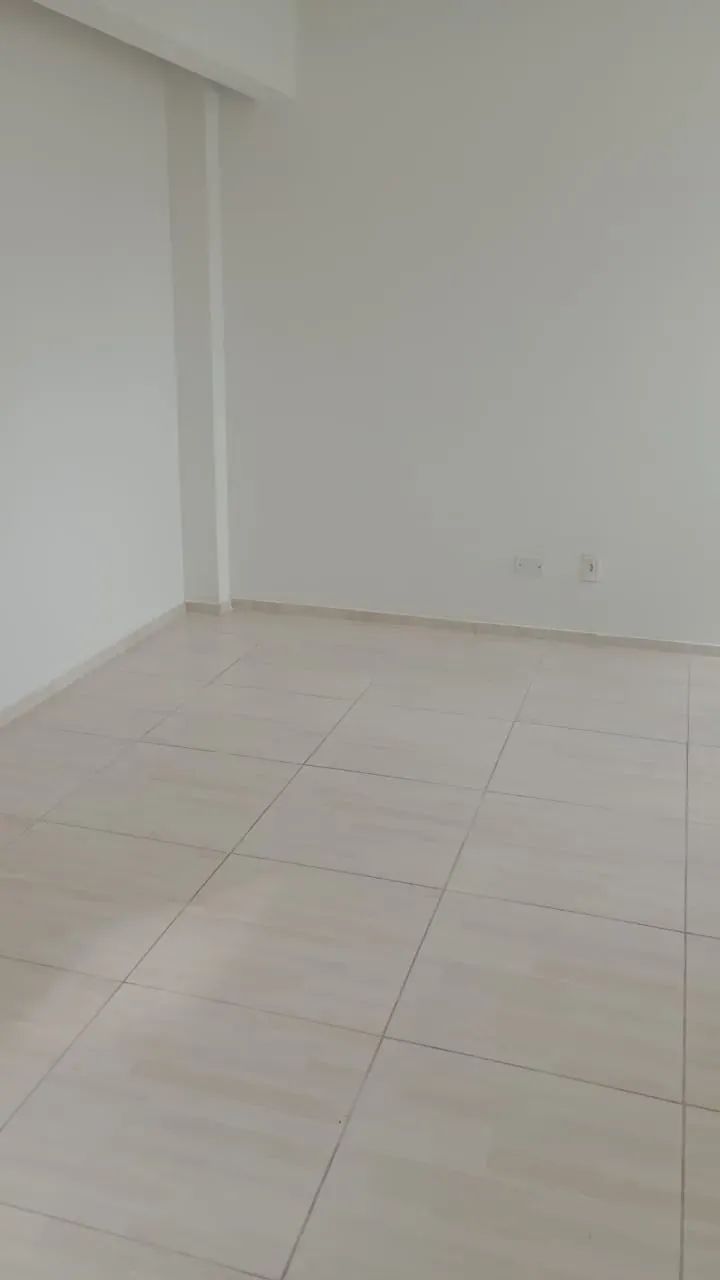 Duplex para aluguel e venda tem 250 metros quadrados com 4 quartos - Foto 2