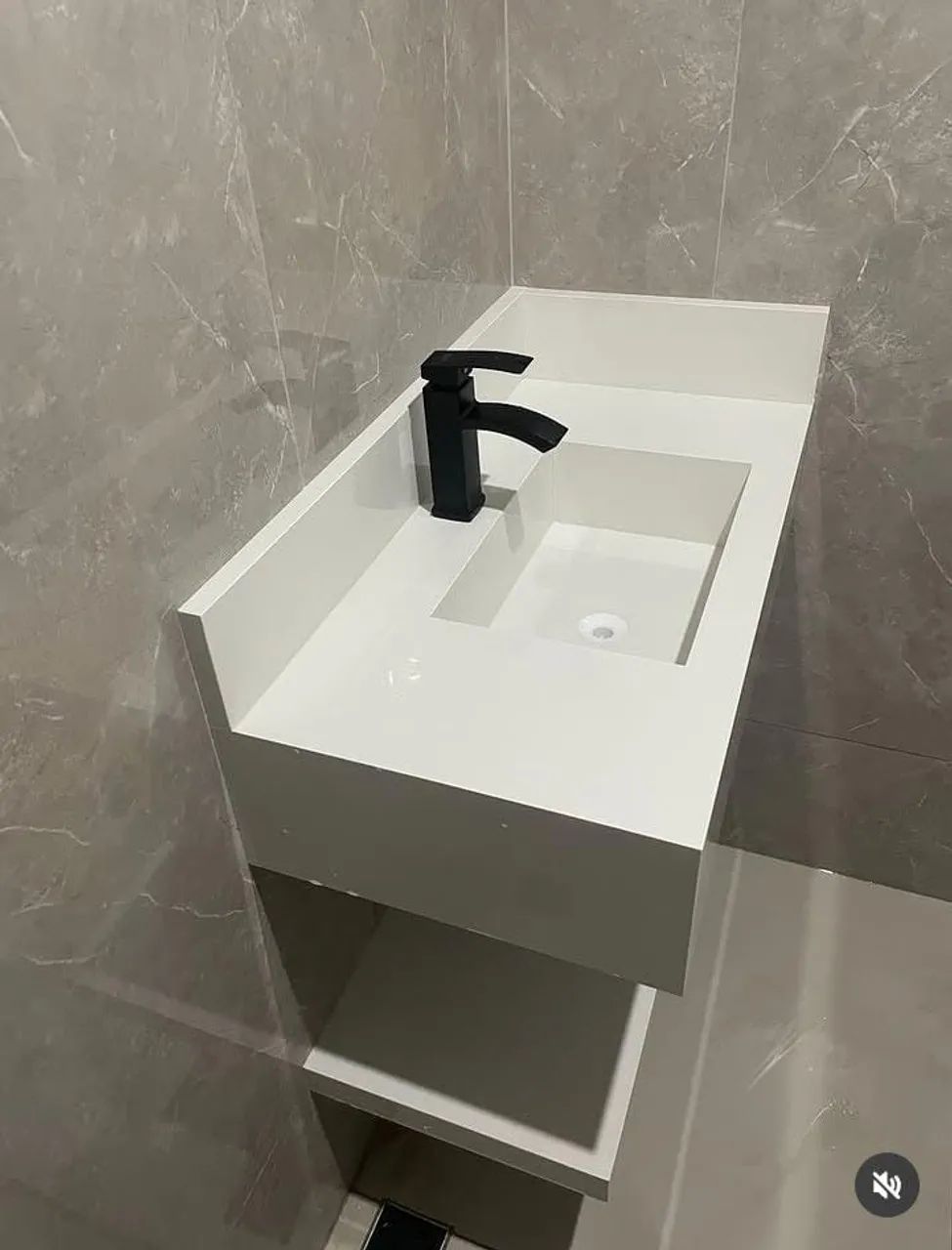 Lavatório de banheiro em Porcelanatos - Foto 4