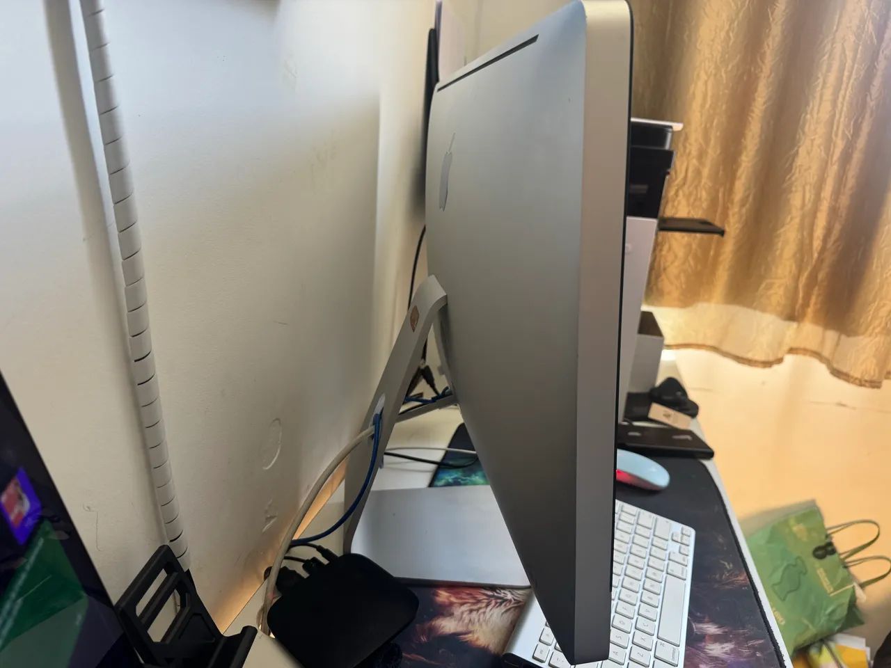 iMac 21.5, Mid 2011 - Computadores e Desktops - Centro, Lauro de