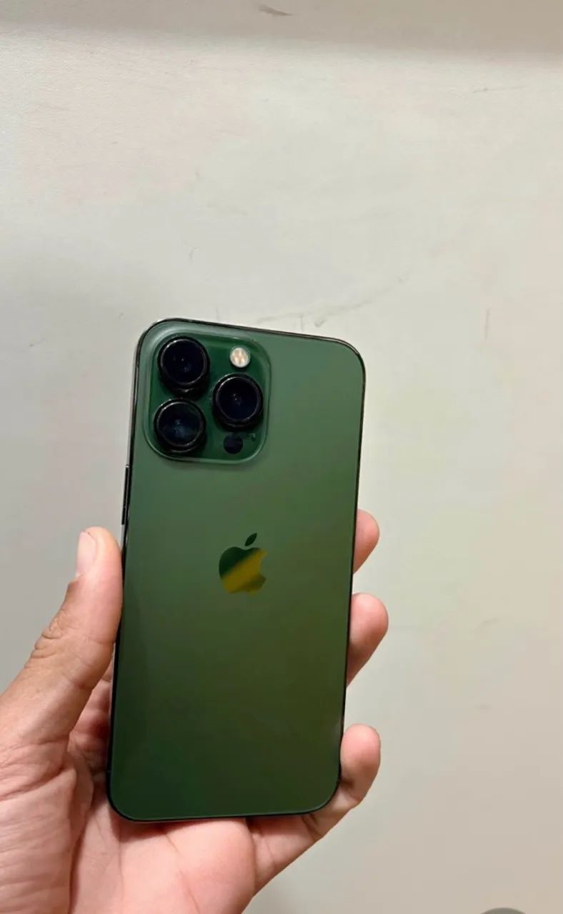iPhone 13 Pro verde militar - Foto 2