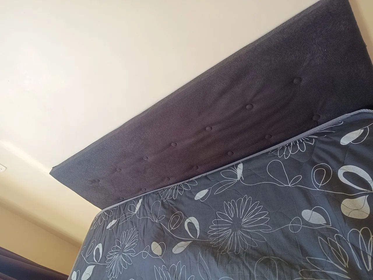 Cama box Queen bipartida + colchão simples com capa + Cabeceira - Foto 5