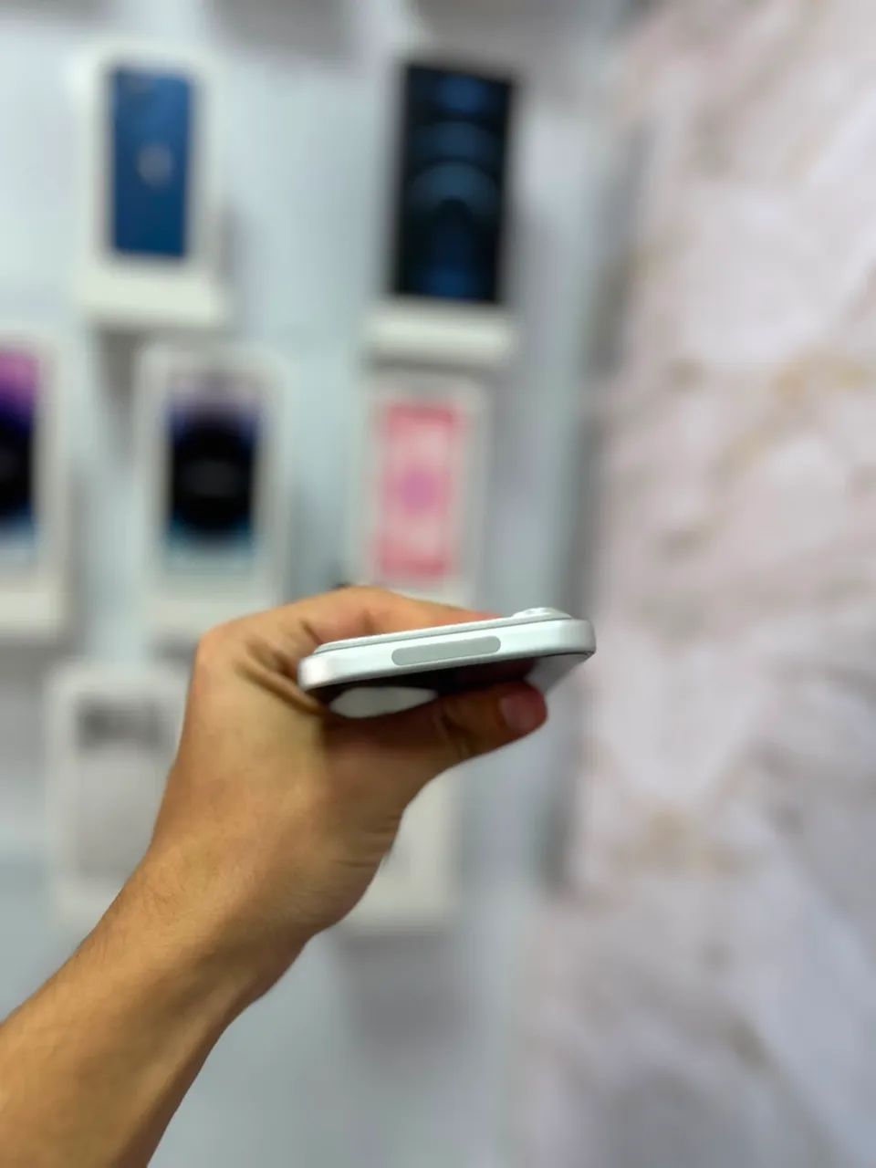 IPHONE 17 PRO MAX 256GB BRANCO GARANTIA - Foto 3