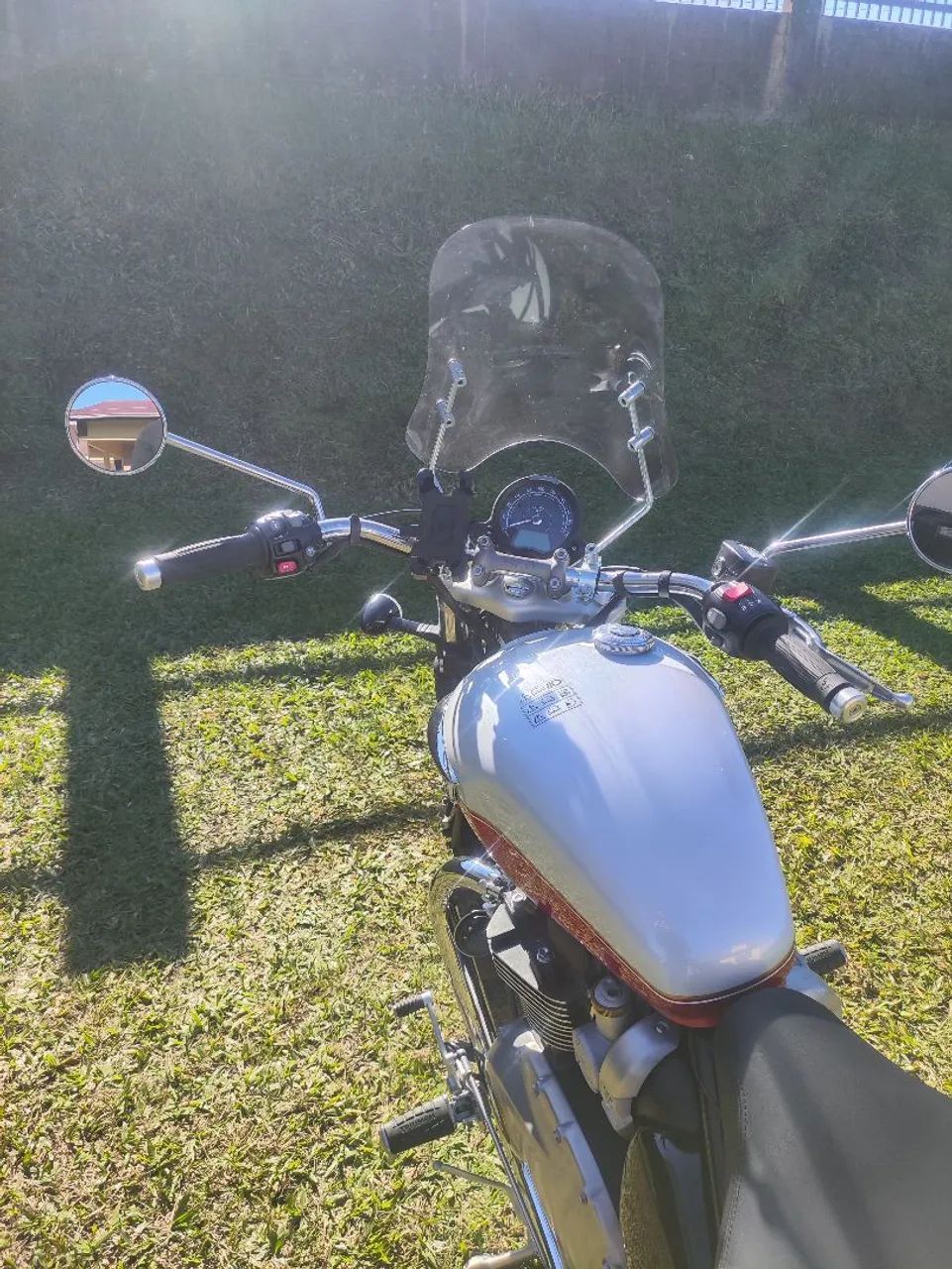 Triumph bonnevile speed master  - Foto 3