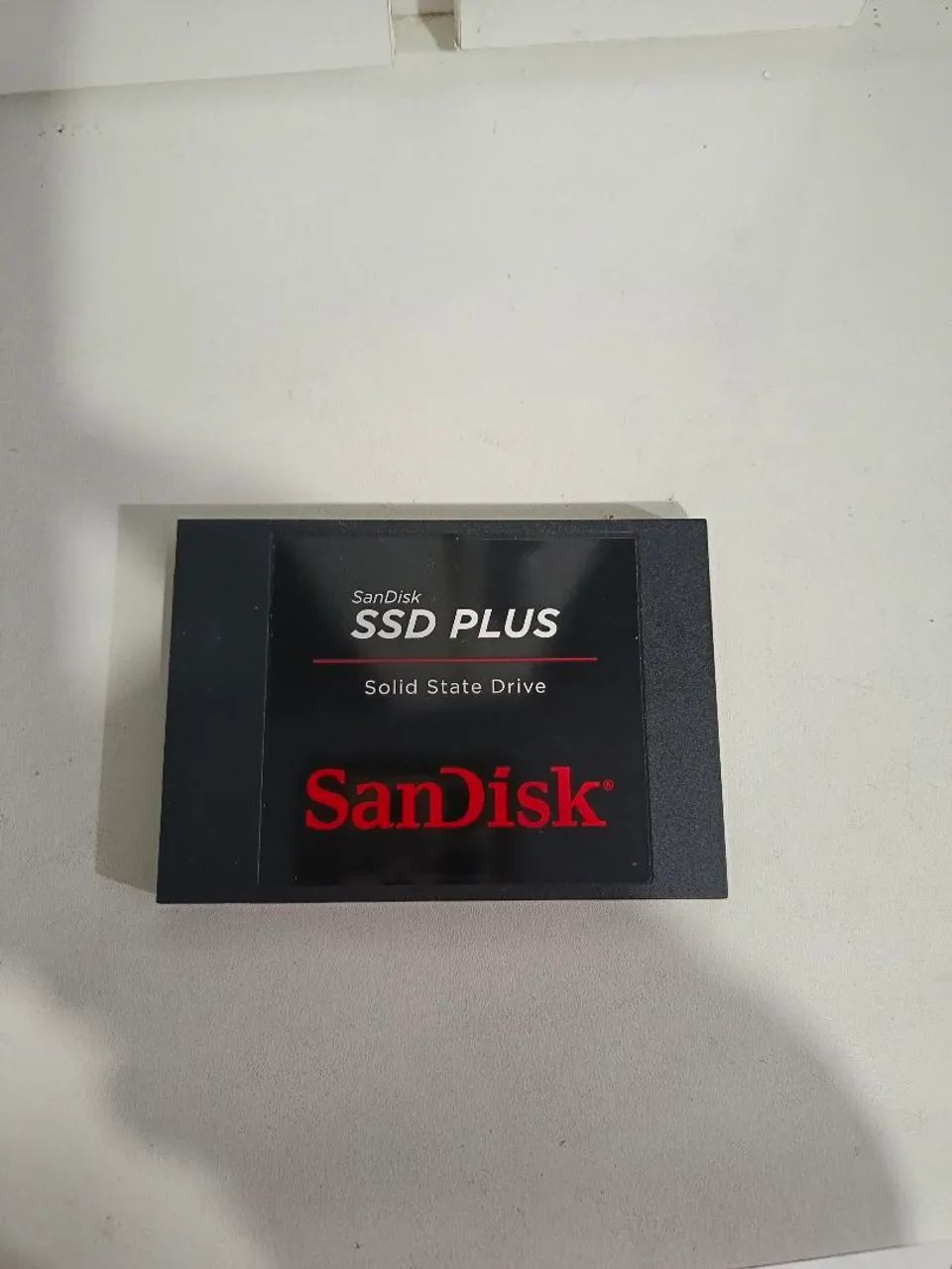 Ssd 480gb SanDisk funcionando perfeitamente, já com instalação completa windows 10.
