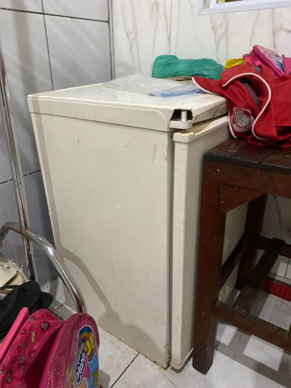 Geladeira frigobar