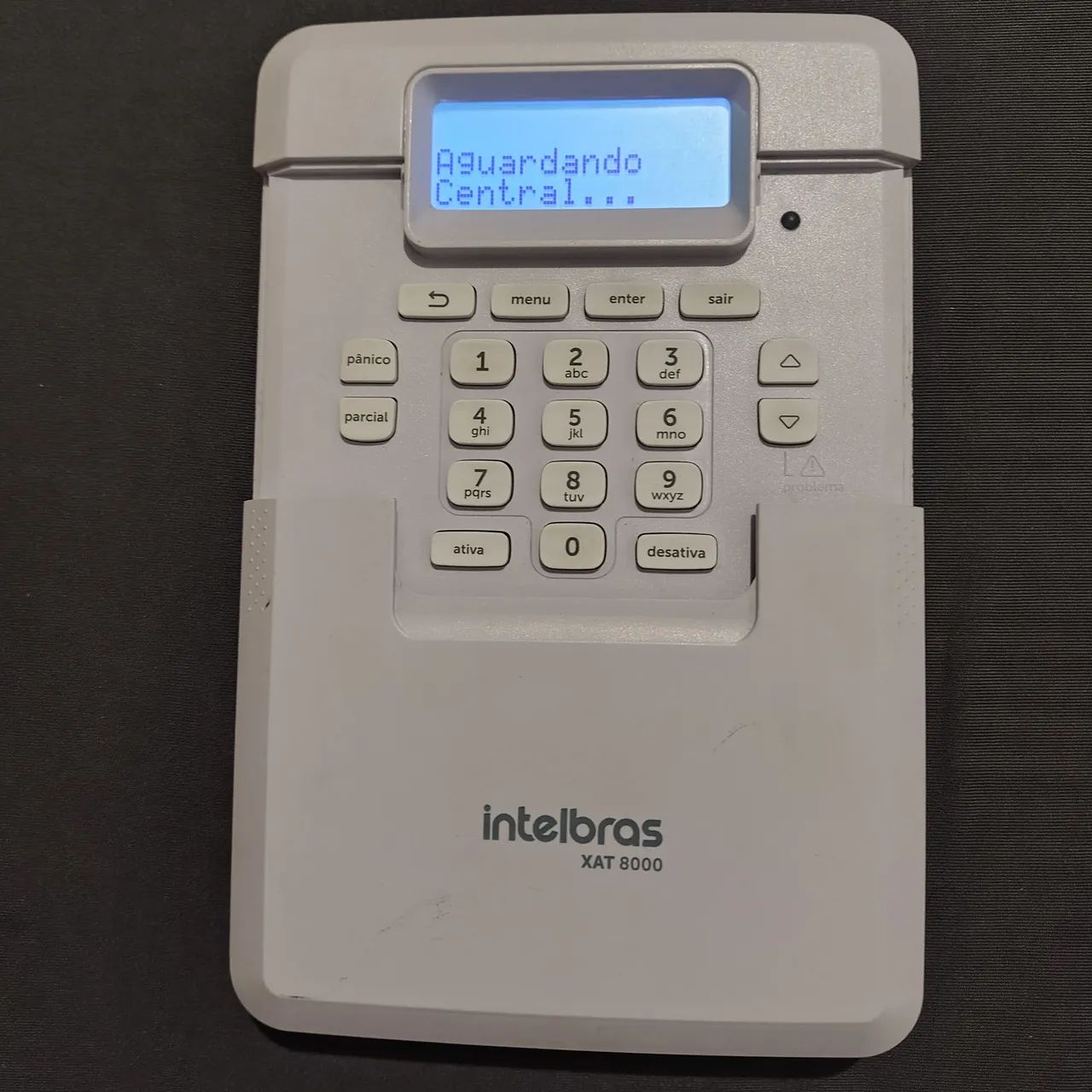 Teclado Intelbras para centrais XAT 8000