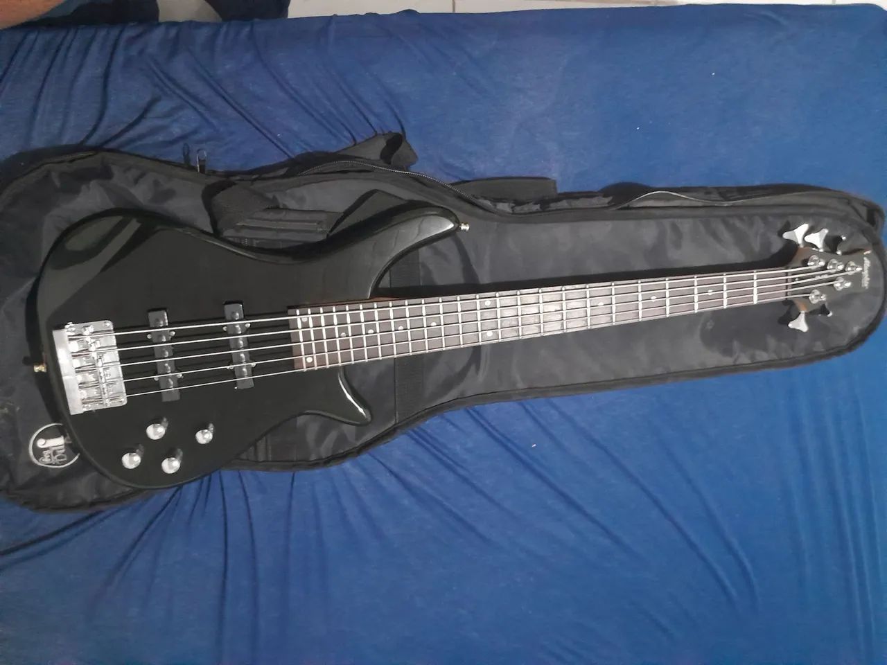 Baixo Tagima MS 540