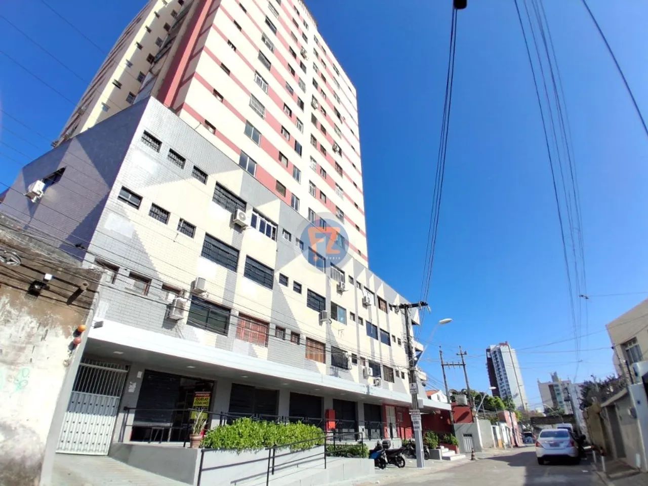 Locação de Comercial / Sala na cidade de Fortaleza - Foto 2