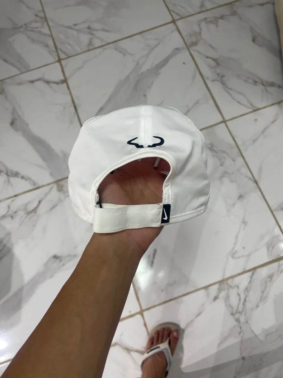 vende-se bone nike DRY-FIT - Foto 3