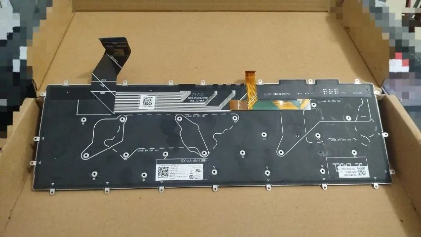Teclado Dell Latitude 5330 RGB LED - Original - Foto 4
