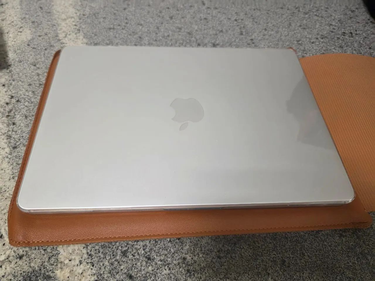 MacBook Air M2 16GB 256GB シルバー 美品 Macbook Air M2 16gb de ram, 256gb - Notebooks - Jatiúca, Maceió