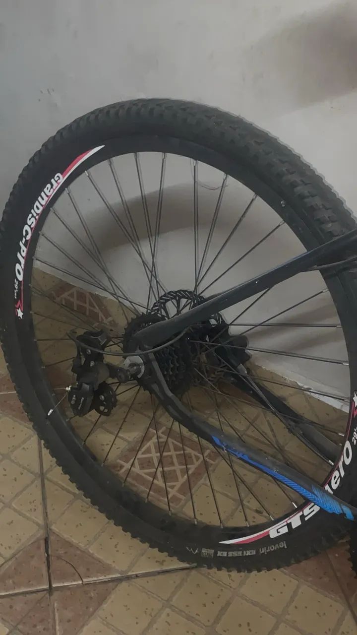 Bicicleta MTB aro 29 - Foto 2