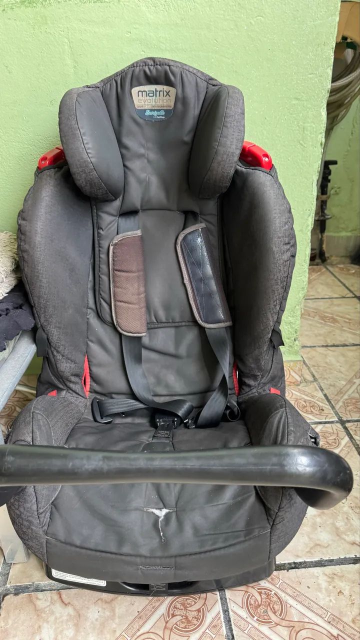 Cadeira  para auto cadeirinha de carro Burigotto Matrix Evolution pret - Foto 3