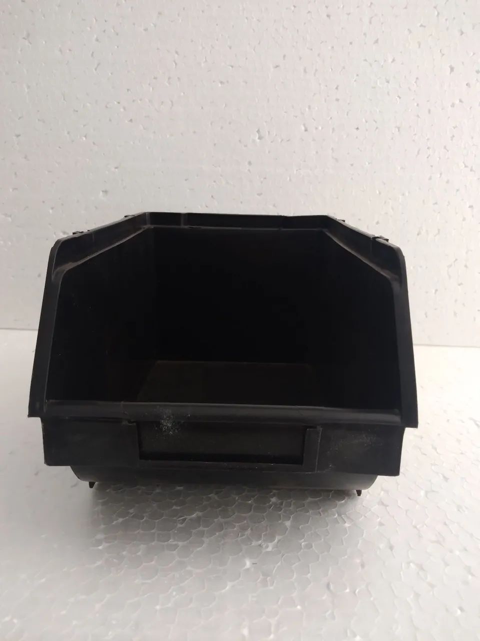 Caixa organizadora de plástico resistente n°6, capacidade para 8 litros  - Foto 2
