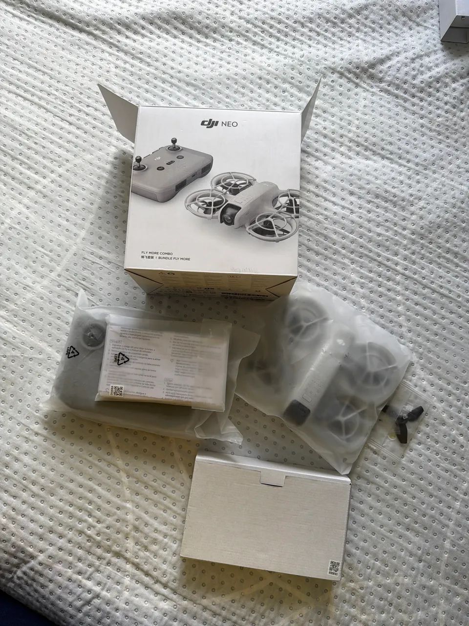Drone DJI Neo FLy More Combo - Foto 5