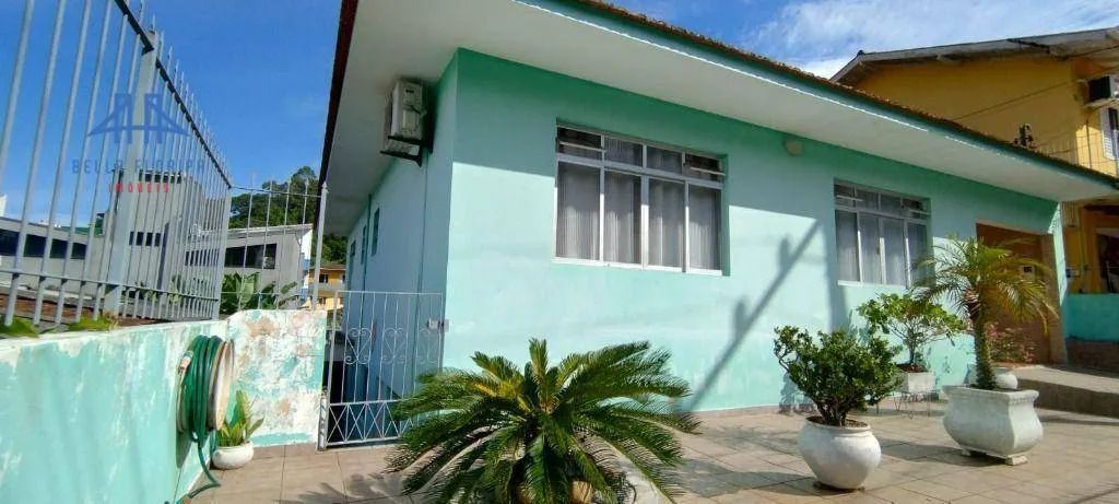 CASA À VENDA NA TRINDADE COM AMPLO TERRENO COM 574m², IDEAL PARA KITINETES - Foto 3