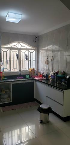 QNO (340.000,00). lindissima. porcelanato. armários planejados. financio e aceito fgts - Foto 5