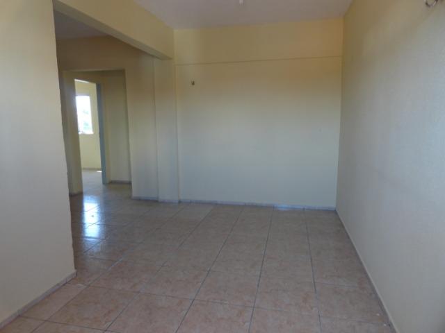 AP0017 - Apartamento 80m², 3 quartos, 1 vaga, Ed. Maria Severino, Centro, Fortaleza - Foto 2