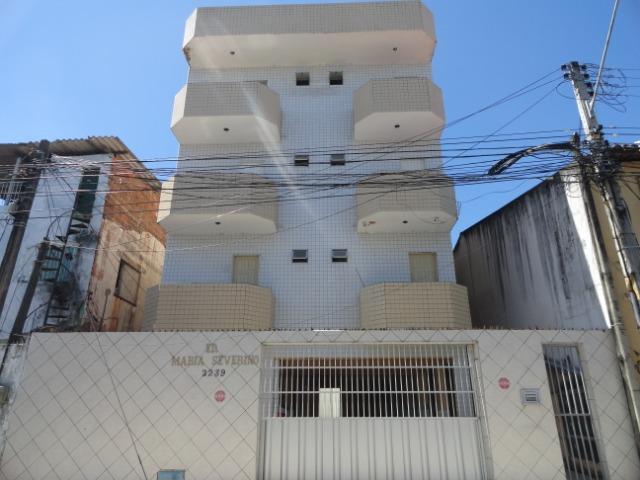 AP0017 - Apartamento 80m², 3 quartos, 1 vaga, Ed. Maria Severino, Centro, Fortaleza