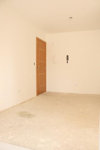 Apartamento há 2 quadras da Rodovia da Uva e bem próximo do Santa Candida! - Foto 8