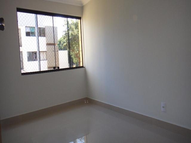 Aluga-se excelente apartamento de 3 quartos, (2º andar), sqs 410 asa sul, no valor de r$3. - Foto 10