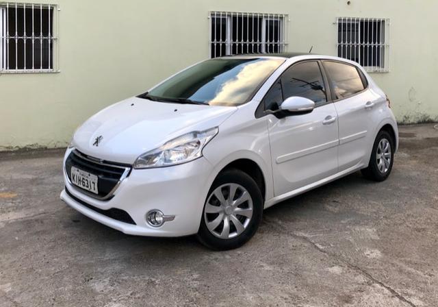 Peugeot 208 allure com teto panorâmico - Foto 6