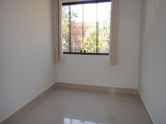 Aluga-se excelente apartamento de 3 quartos, (2º andar), sqs 410 asa sul, no valor de r$3. - Foto 14