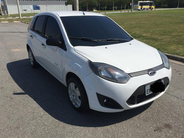 Ford Fiesta 1.0 2013 completo