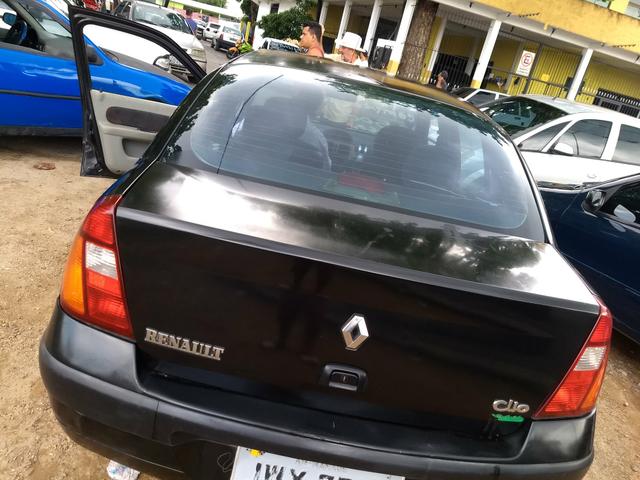 Renault sedã 2005 quitado 12xno cartão - Foto 5