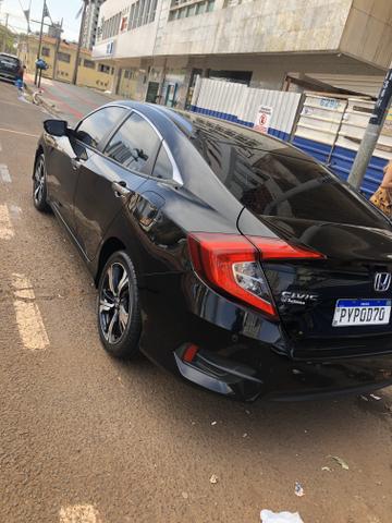 Honda civic touring 2017