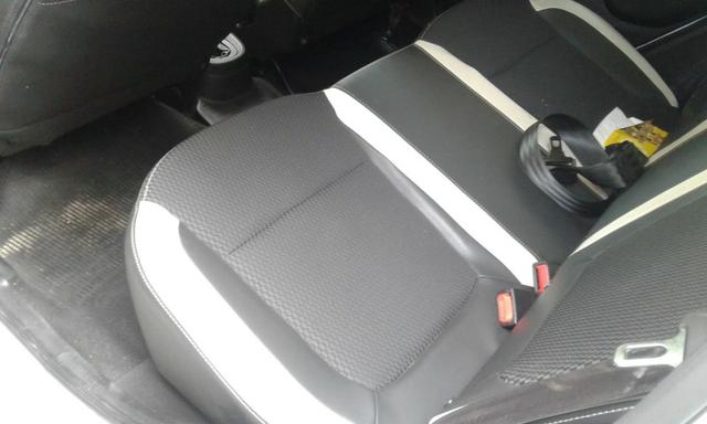 Renault Kwid 2018 Intense completo, câmera de Ré, multimídia etc.R$32.500,00 - Foto 5
