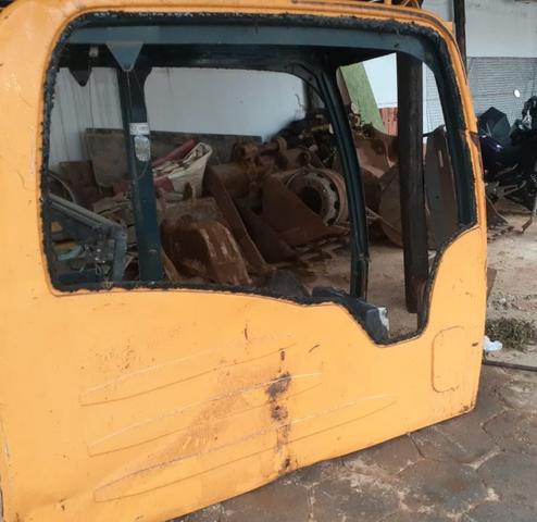 Cabine Escavadeira hidráulica Hyundai R 140
