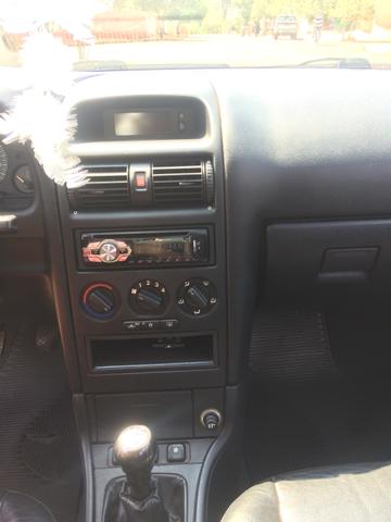 Astra - Foto 3