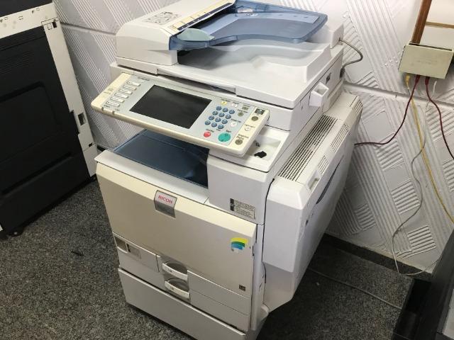 Ricoh Aficio MPC2800 - Seminova - Foto 2