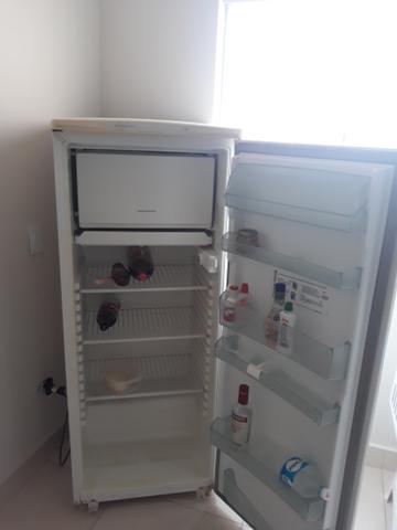 Vendo geladeira - Foto 2