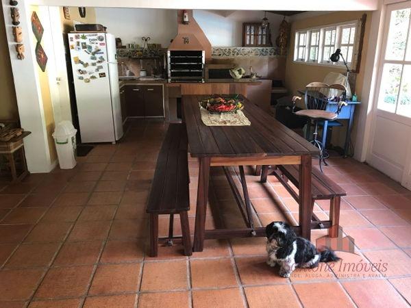 Excelente Casa c/4 Suítes no Quitandinha - Foto 14