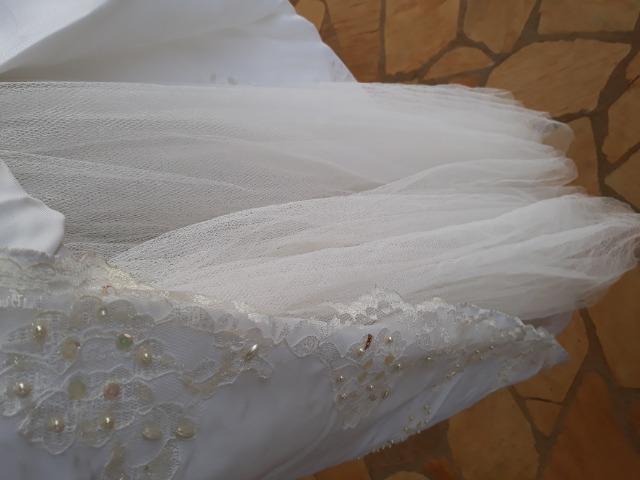 Vestido de noiva em Cambuquira, MG - Foto 6