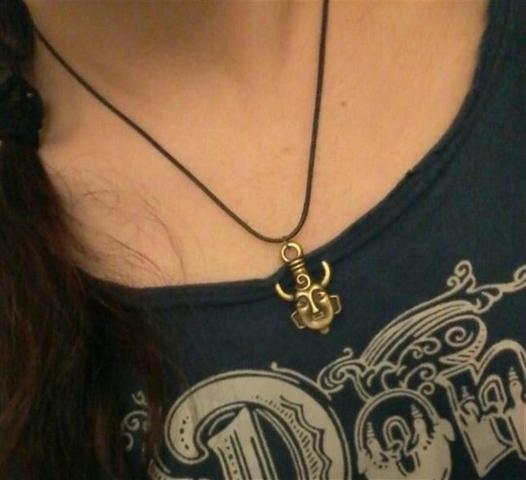 Colares amuletos da serie supernatural - Foto 3