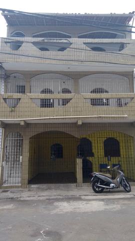 Casa com três quartos na Ribeira vista mar