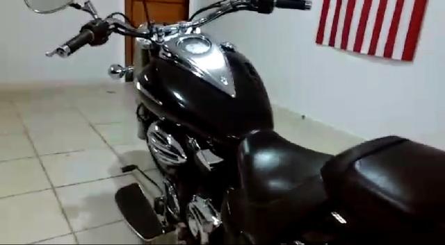Yamaha Midnight Star XVS 950CC