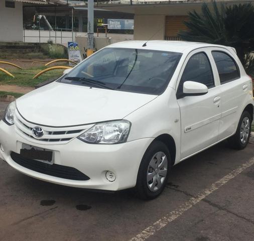 Etios X - Foto 5