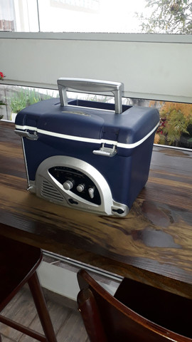 Radio/cooler para pesca - Foto 4
