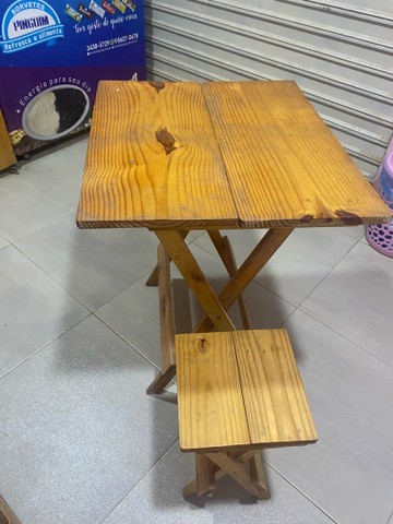 Conjunto mesa com bancos madeira - Foto 2