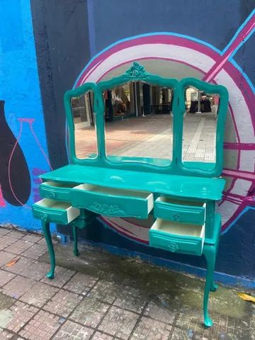 Penteadeira Laqueada Com Banqueta Estilo Chipandelle - Foto 3
