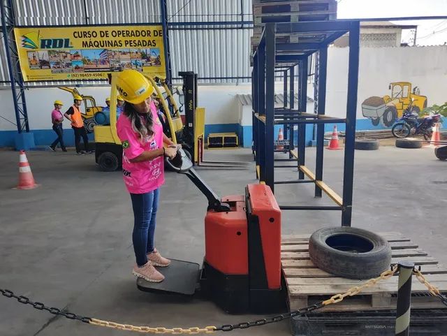 Curso de Operador de  Empilhadeira 3 em 1